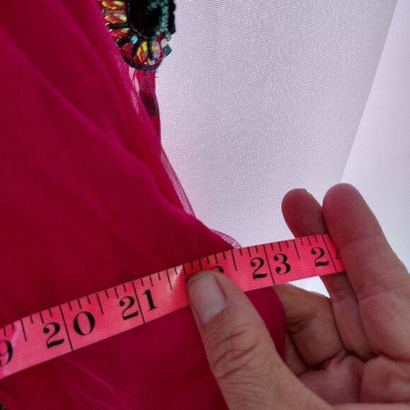 East Indian/Punjabi dress   - Picture 8 of 9